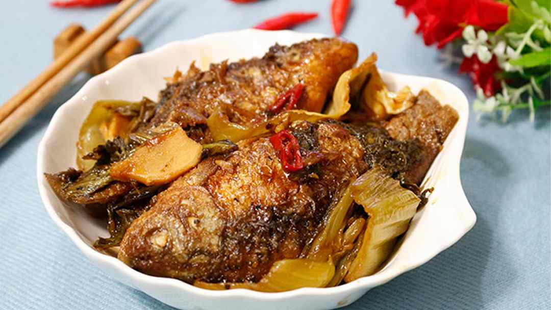 Cá diếc là món ăn quen thuộc với nhiều gia đình Việt