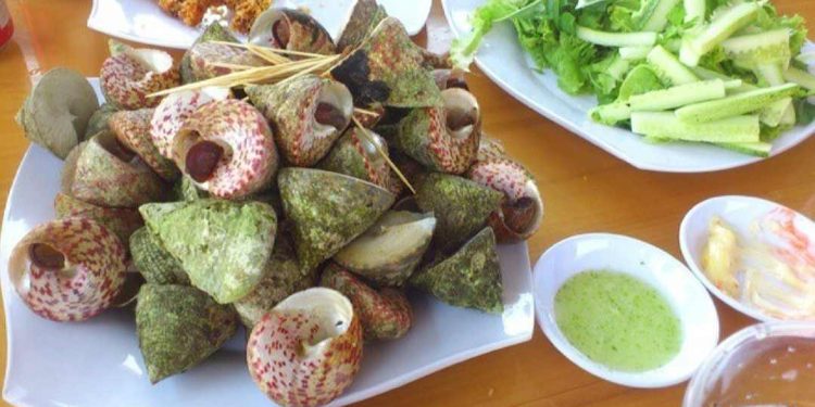Món ăn ốc nón hấp sả