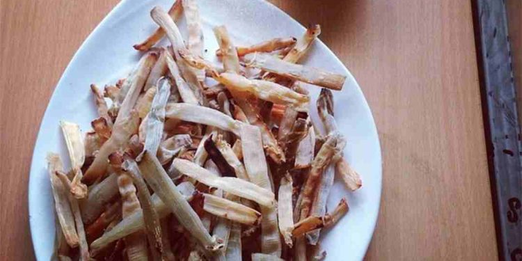 Sá sùng nướng là món gì?