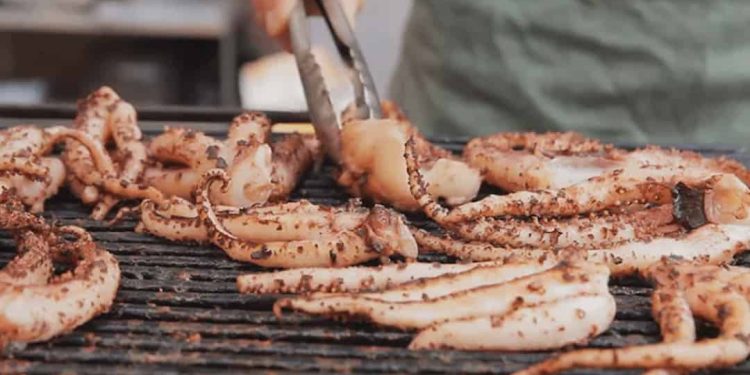 Cách làm bạch tuộc nướng sả