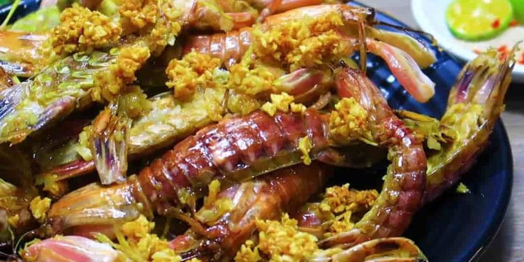 Cách làm tôm tít rang me